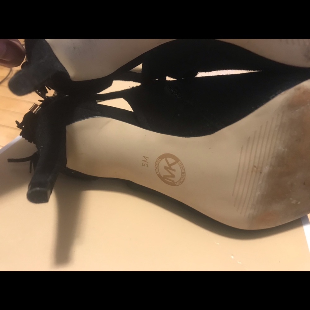 💥new Michael Kors Jennings suede heels💥 - Picture 6 of 7